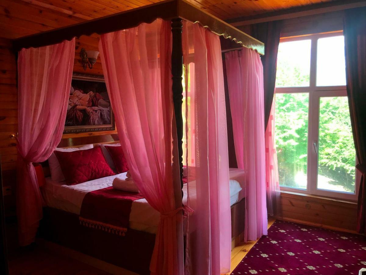 Kungut Hotel&Resort Şǝki Exterior foto